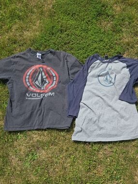 Lot De 2 Chandails Volcom